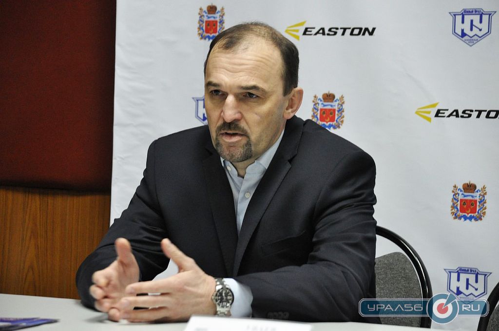 Вячеслав Уваев, главный тренер ХК Рязань. Орск